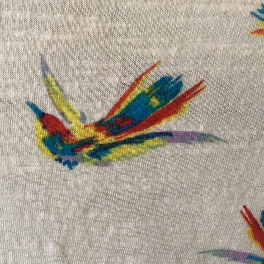 Meadow Rue by Anthropologie White Rainbow Pajaro Bird Print Tee Shirt Small NWOT - Picture 11 of 16